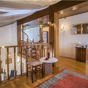 4 Bedroom Villa with Pool and Annex near Porec, Sleeps 8